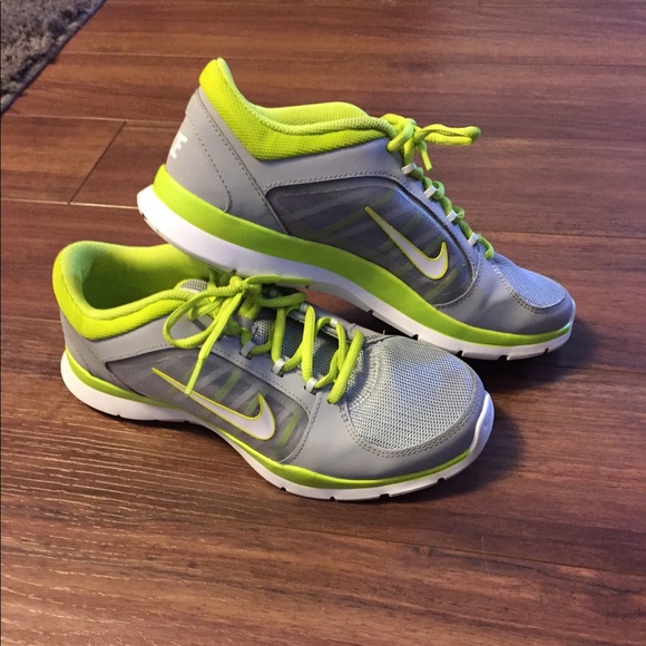 nike sneakers neon green